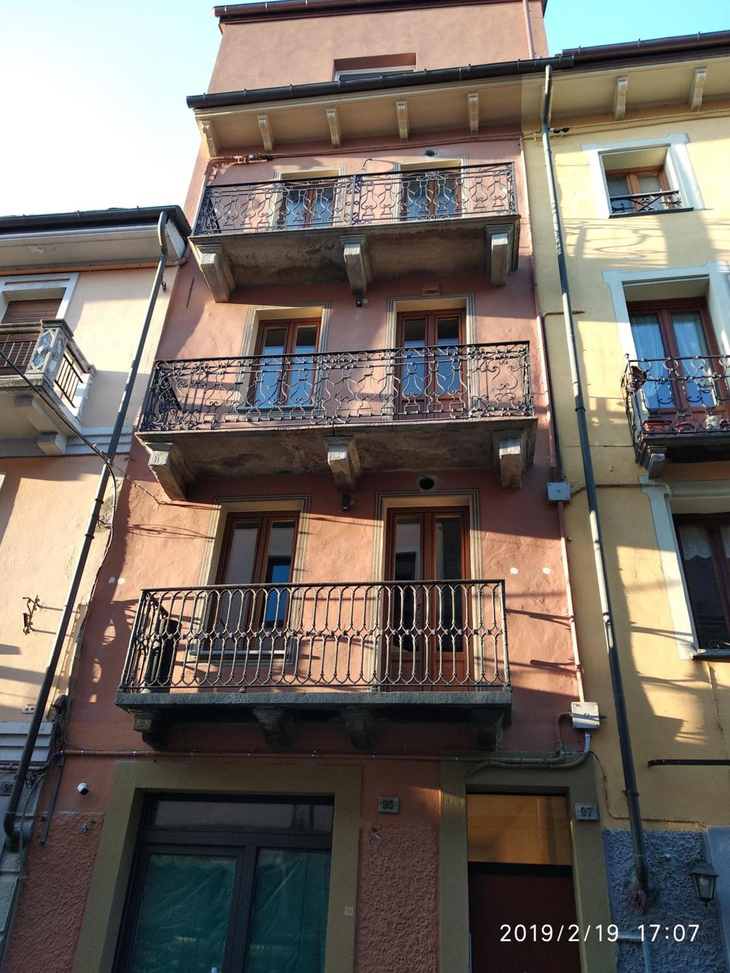Maison Soleil - In Mansarda - Affitti Brevi Italia アオスタ エクステリア 写真